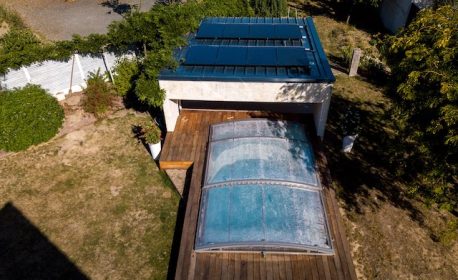 réalisation-1-cugand-piscine-solaire-autonome