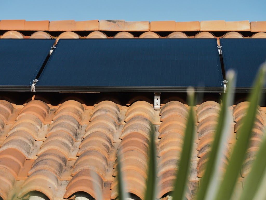 installation panneaux solaires résidence secondaire