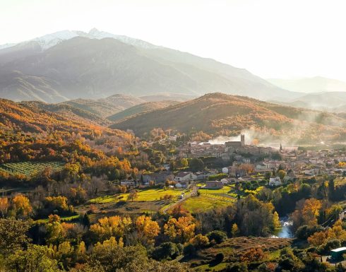 vue aerienne village occitanie