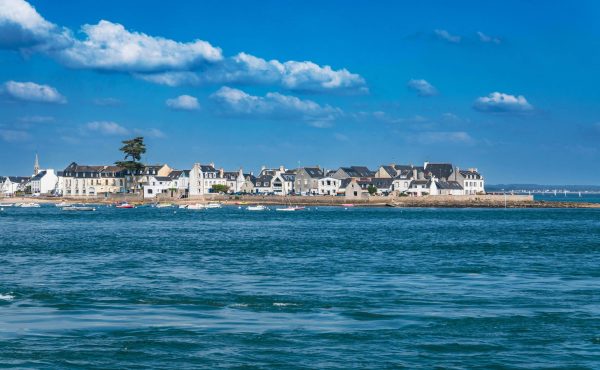 vue de loctudy en bretagne