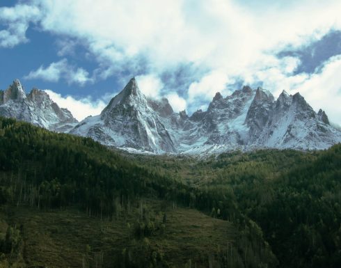 vue de montagnes dans les alpes